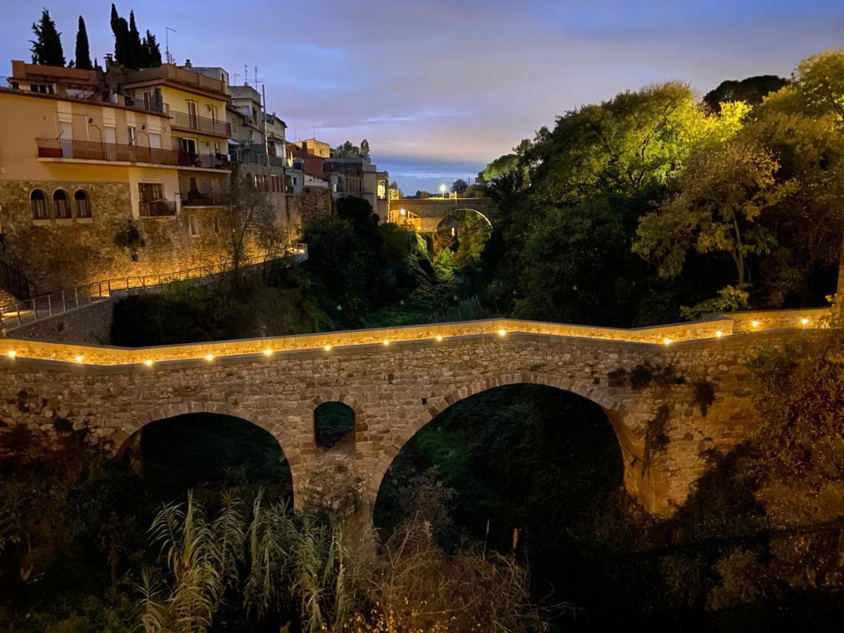 Casa De Poble Termes Romanes Caldes De Montbui Exterior photo